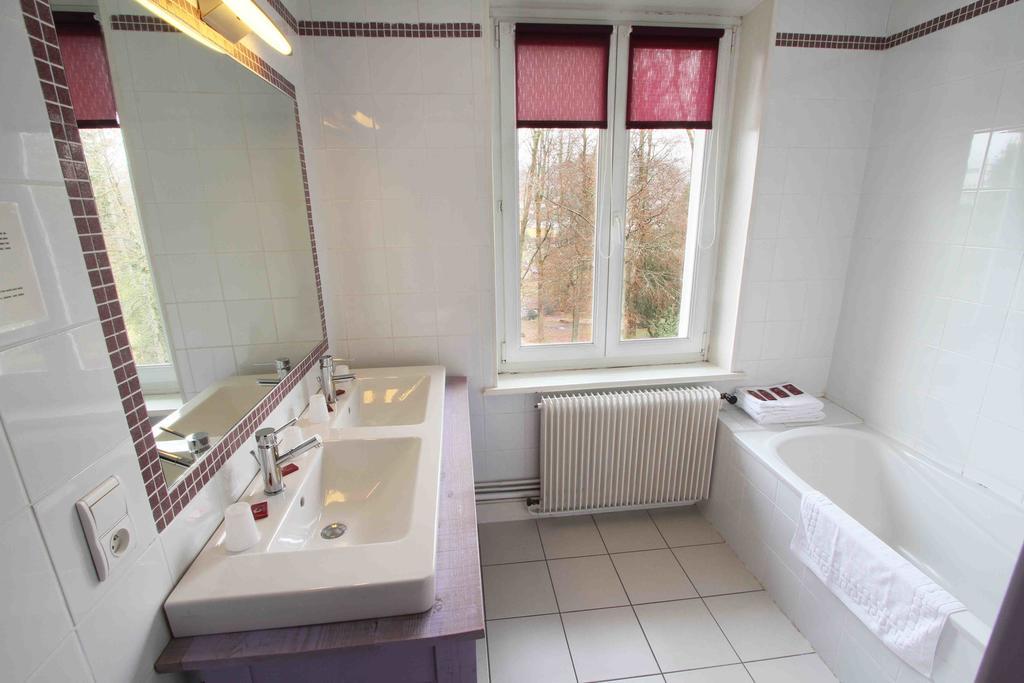 Hotel Gerard D'Alsace Gerardmer Ngoại thất bức ảnh